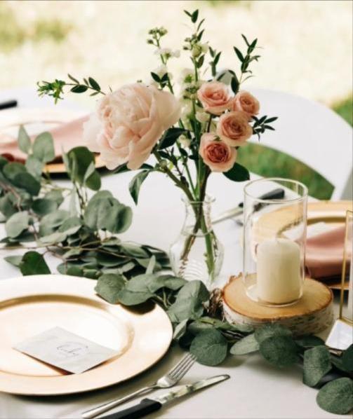 table flowers in a vase